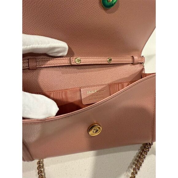 Salvatore Ferragamo Vara Bow Minibag Antique Rose Women's Formal Bag - Picture 9 of 12